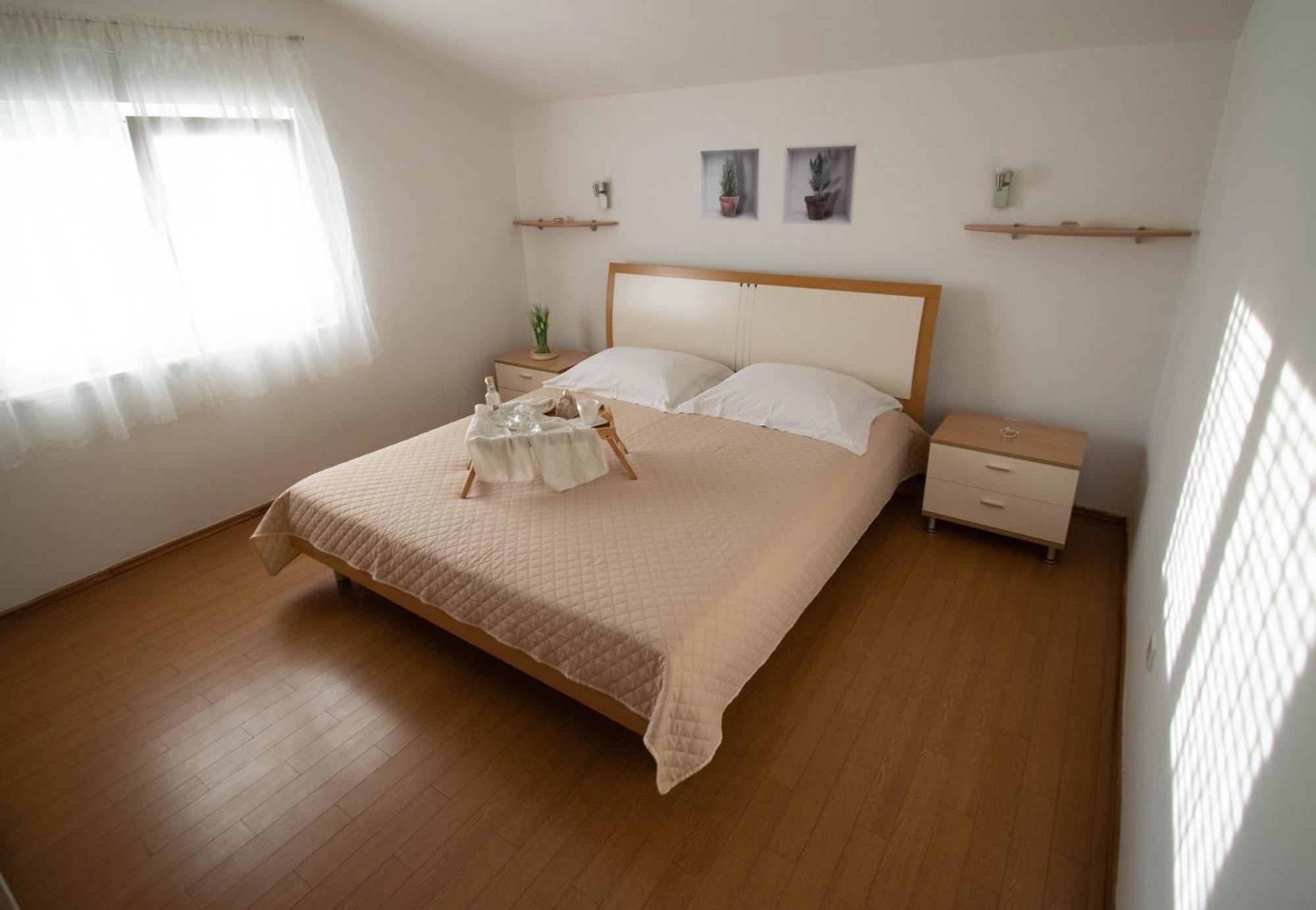Apartments Anita Frane Vodice Exterior foto
