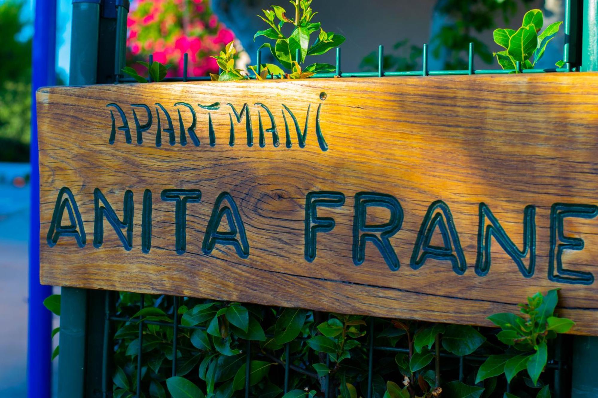 Apartments Anita Frane Vodice Exterior foto
